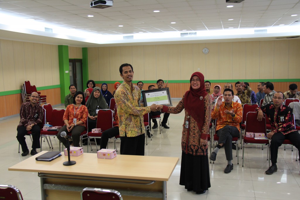 Jangan Terlena Dan Tetap Semangat