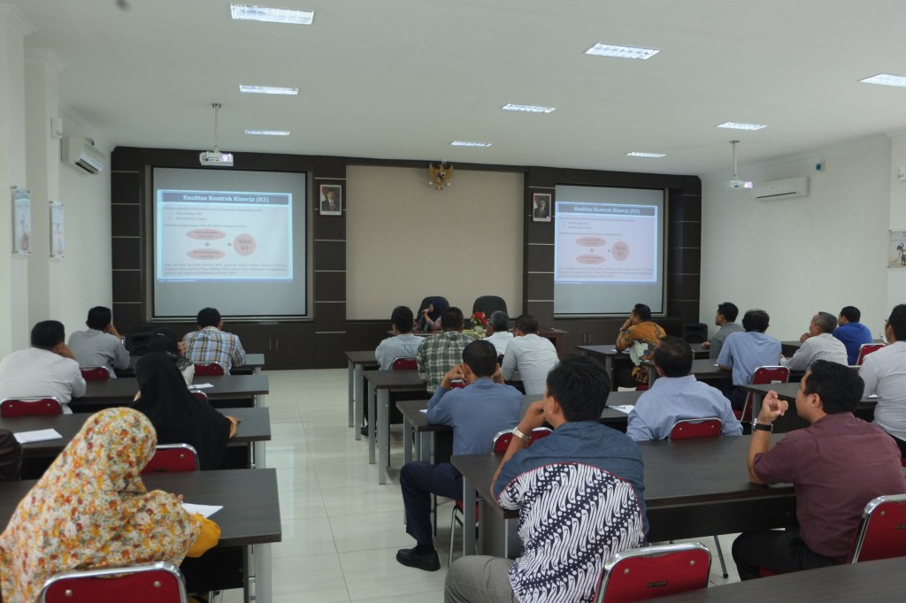 Sosialisasi Aplikasi SMARt, Penataan Arsip dan Evaluasi Kinerja Triwulan I