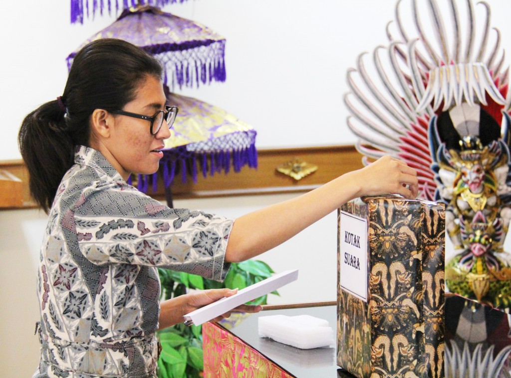 Unggul Dengan Suara Terbanyak Iman Best Employee Kanwil Balinusra
