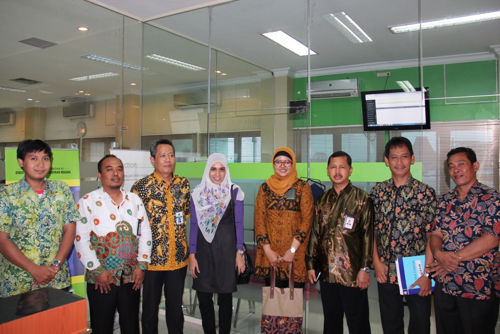 Lelang e-Auction Perdana 2017 di KPKNL Surabaya