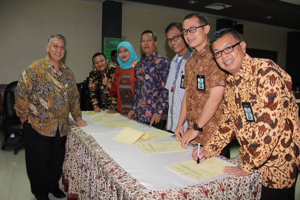 Penandatanganan Kontrak Kinerja KPKNL Surabaya