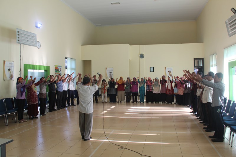 KPKNL Purwokerto Gelar IHT Customer Service Excellence