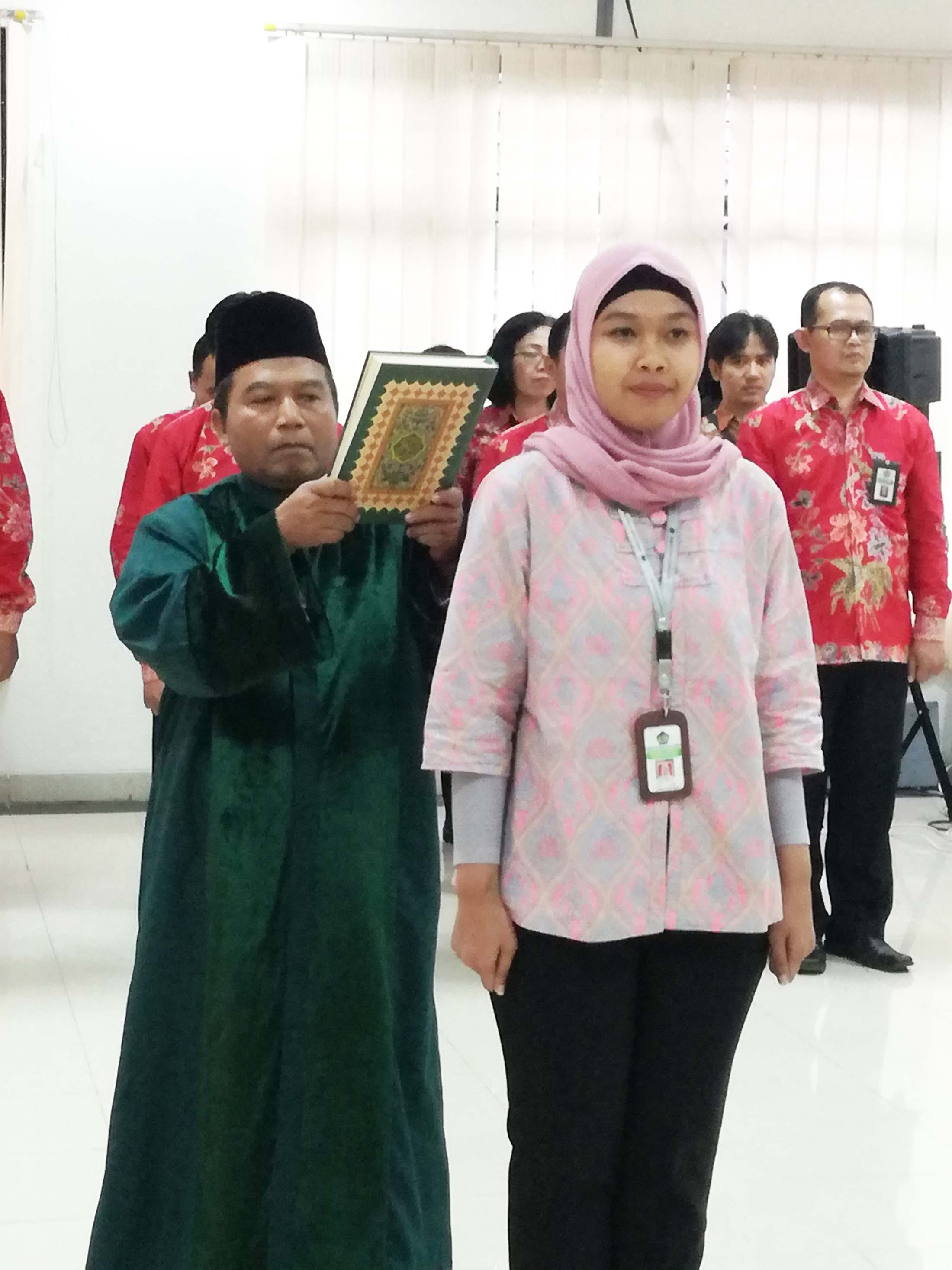 PELANTIKAN PL I DAN PENGAMBILAN SUMPAH PNS DI LINGKUNGAN KANWIL DJKN BALI NUSRA 