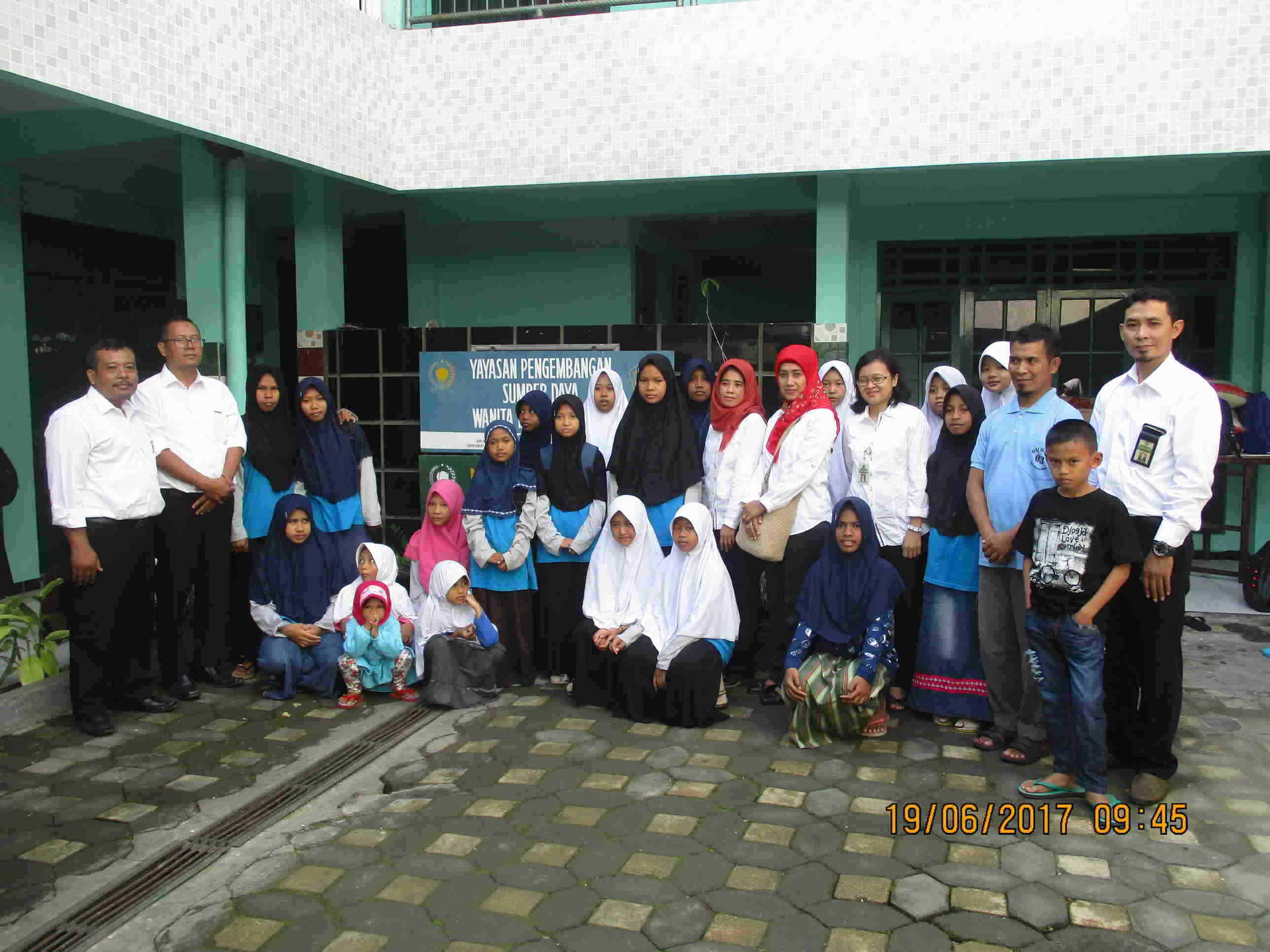 KPKNL Surakarta Berbagi Kebahagiaan  dan Bersilaturahim dengan Anak Yatim 