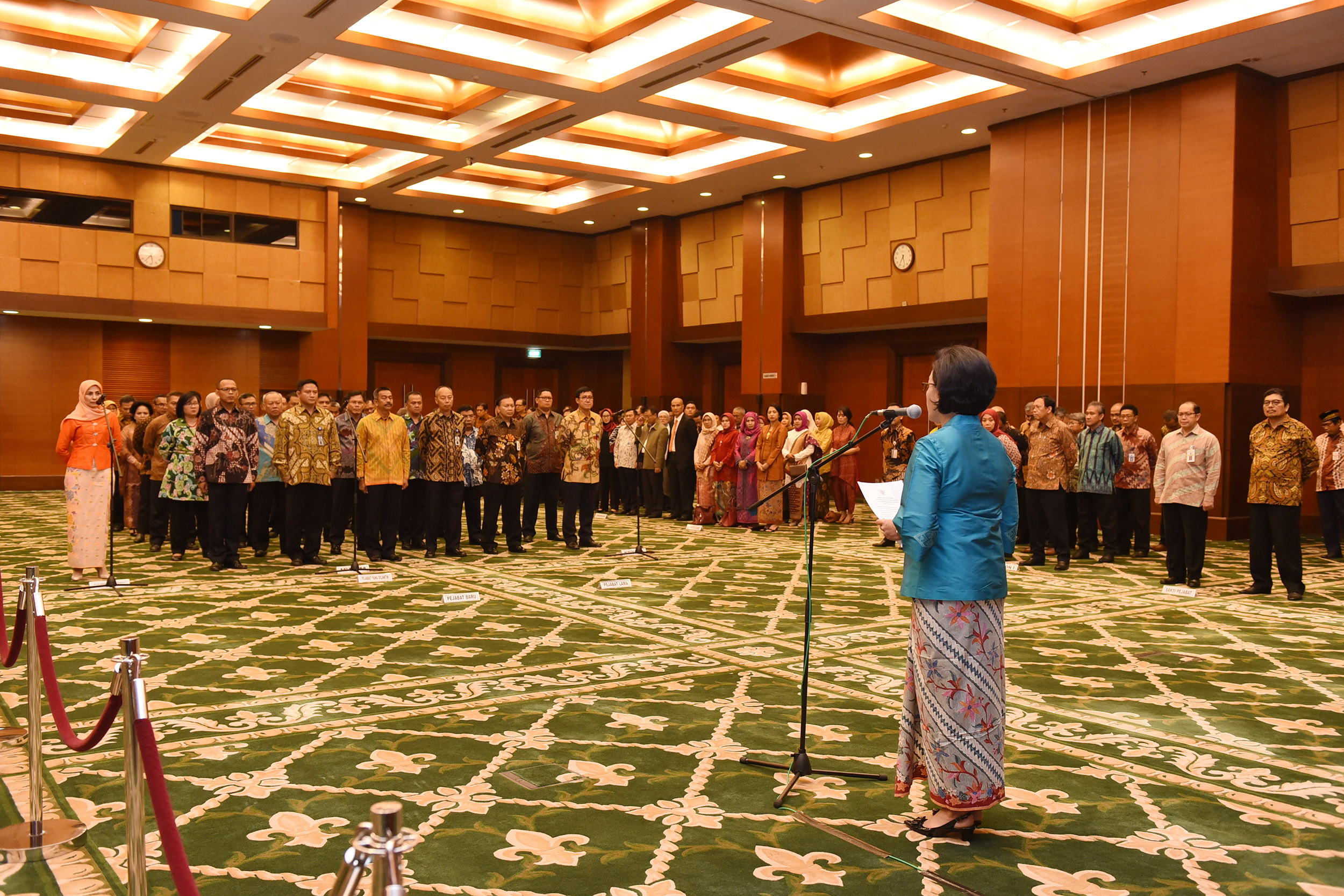 Menteri Keuangan Lantik 37 Pejabat Eselon II Kemenkeu dan Ketua Dewan Direktur LPEI