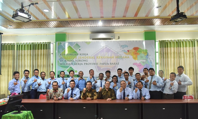 Beri Pembinaan, Dirjen Kekayaan Negara Kunjungi Bumi Cendrawasih