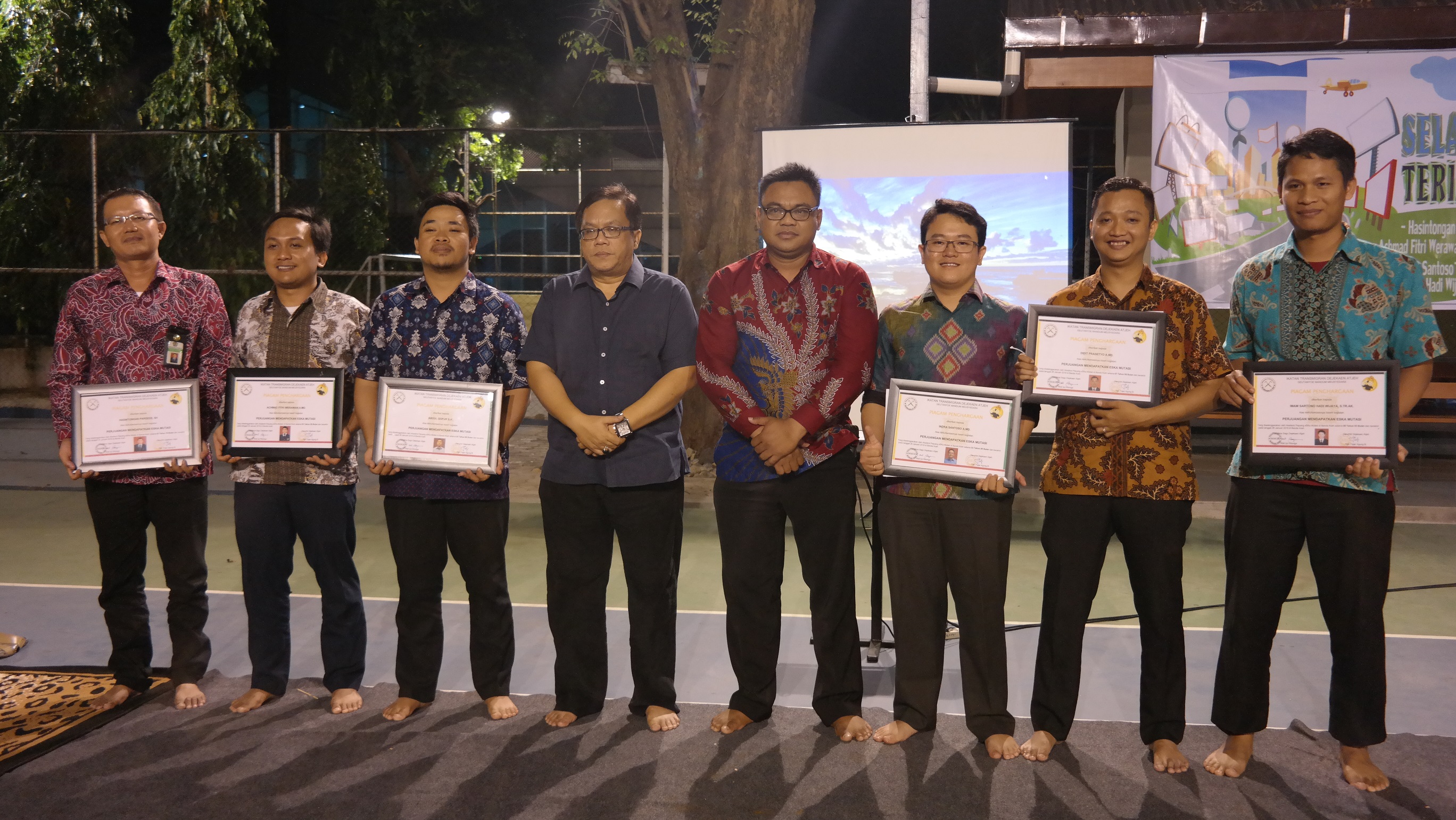 Tradisi Wisuda MBA: “Terus Semangat, Hati-Hati beuh!”