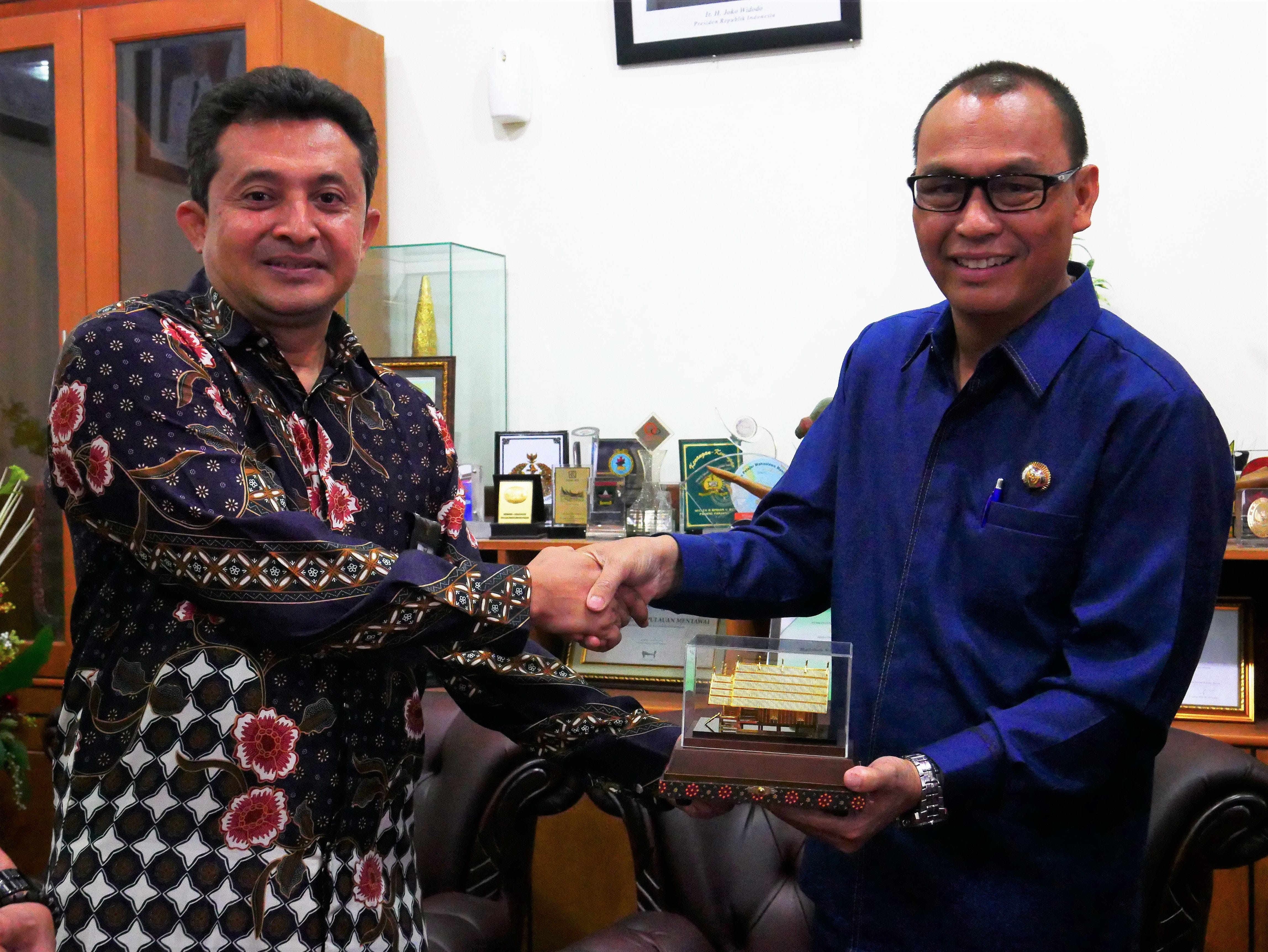 My Auction My Adventure: Lelang Perdana di Bumi Mentawai