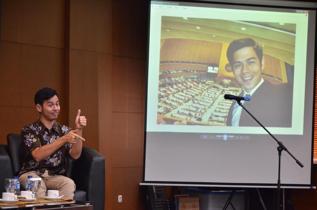 Penerjemah Presiden RI dan Aktivis Difabel Berbagi Cerita