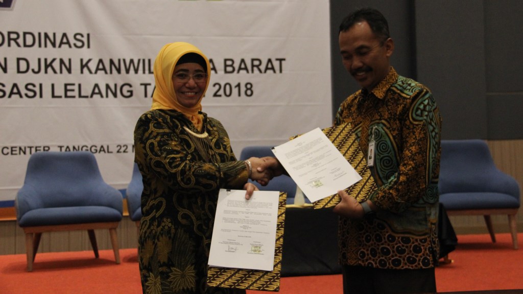 Kakanwil DJKN Jabar Tanda Tangani Nota Kesepahaman Kerja Sama Lelang dengan Kanwil BRI Bandung