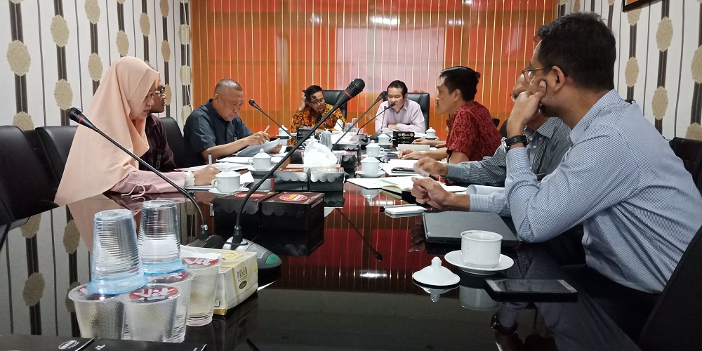 Bahas Capaian IKU, Kanwil Kalselteng Adakan Rapat dengan KPKNL