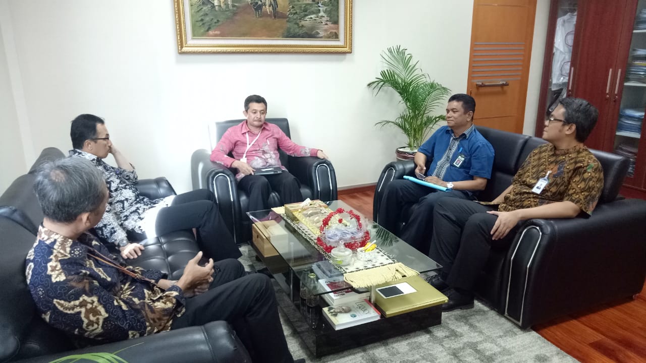 Koordinasi Strategis dengan Pimpinan Wilayah BRI Padang