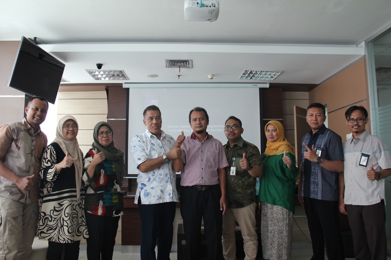 Kala Sedih, Kehilangan, dan Bahagia Menjadi Satu