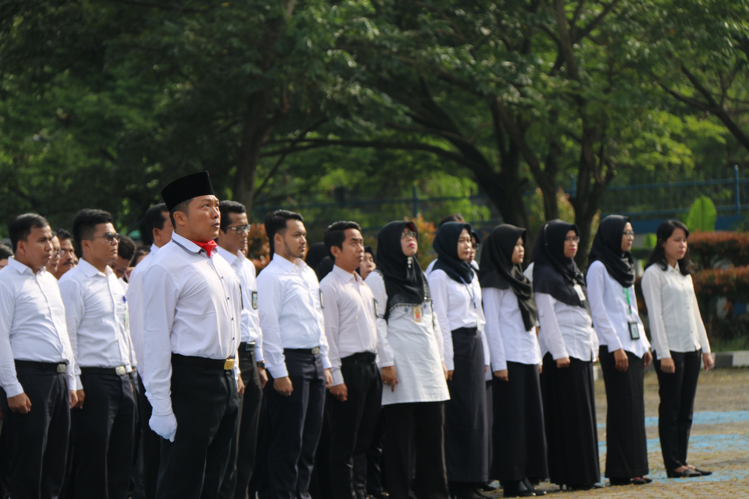 Pita Hitam Pada Upacara Hari Oeang Ke 72
