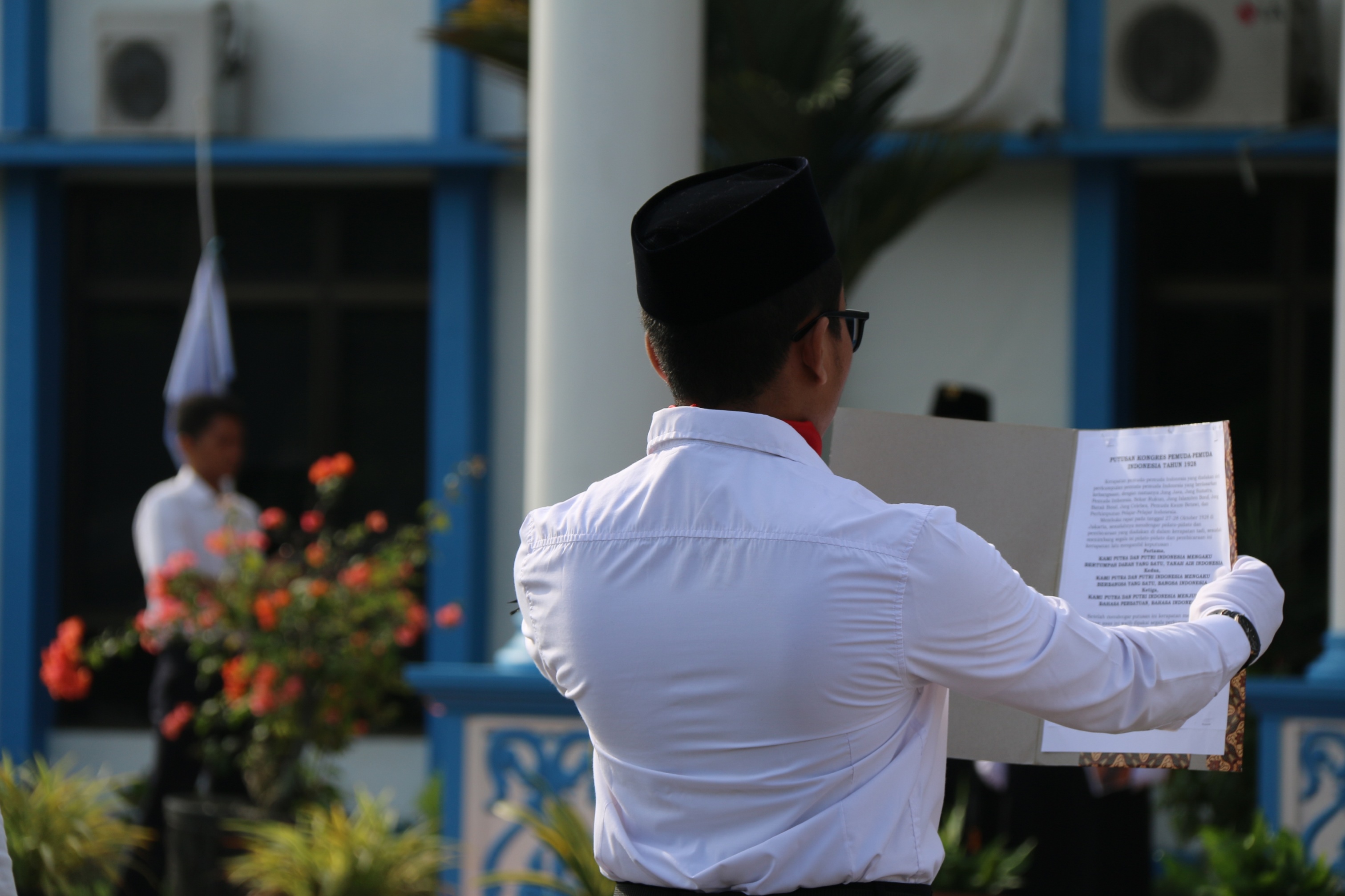 Pita Hitam Pada Upacara Hari Oeang Ke 72