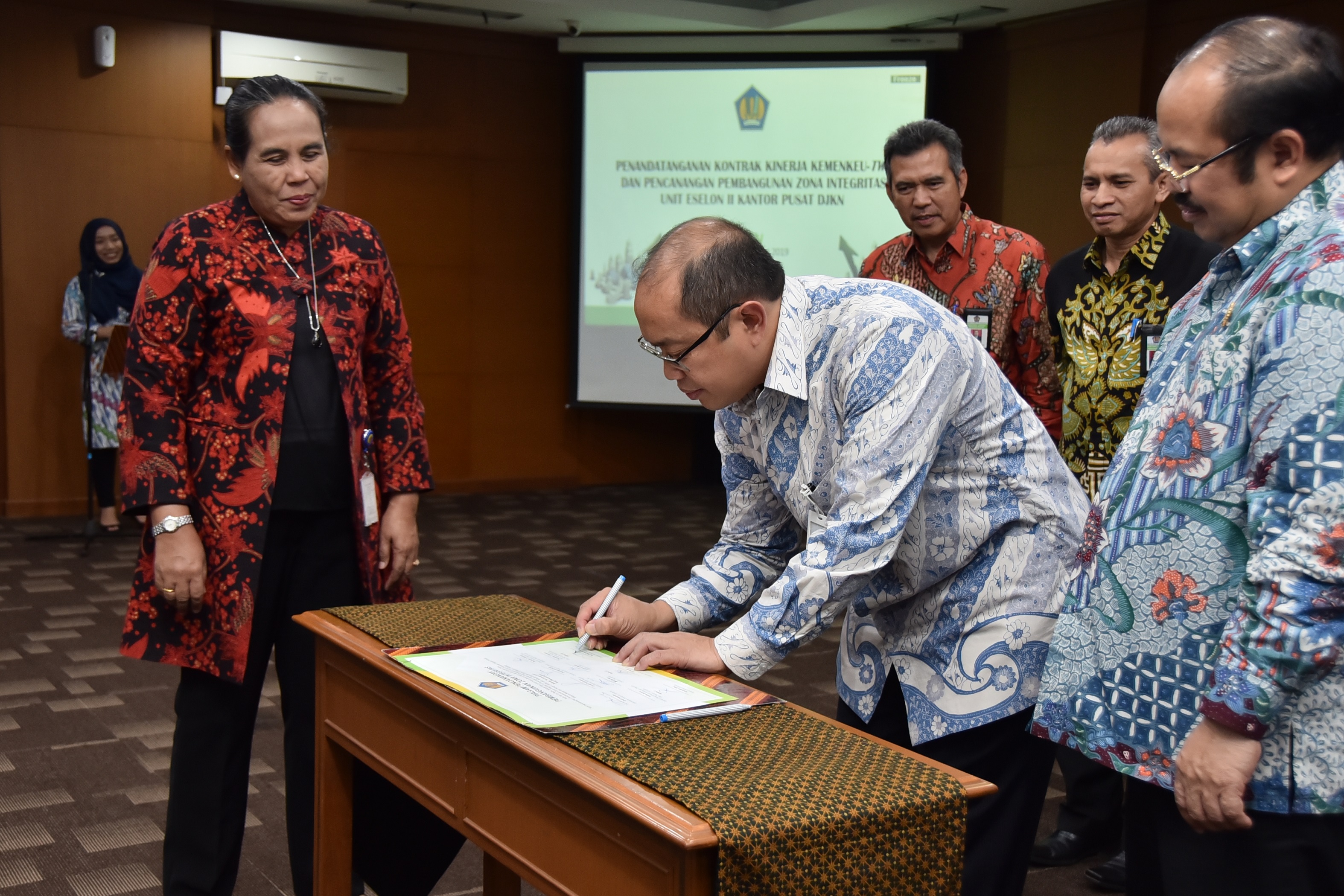 Ketua Ombudsman RI Apresiasi Komitmen DJKN untuk Bangun ZI WBK-WBBM