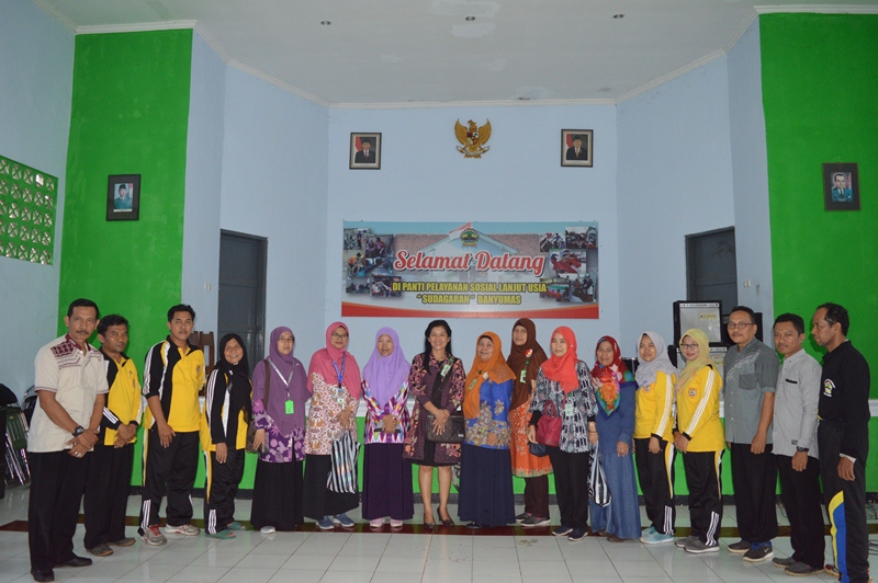 Wisata Hati Ke Panti Lansia, KPKNL Purwokerto Wujudkan Kontribusi Kepada Masyarakat