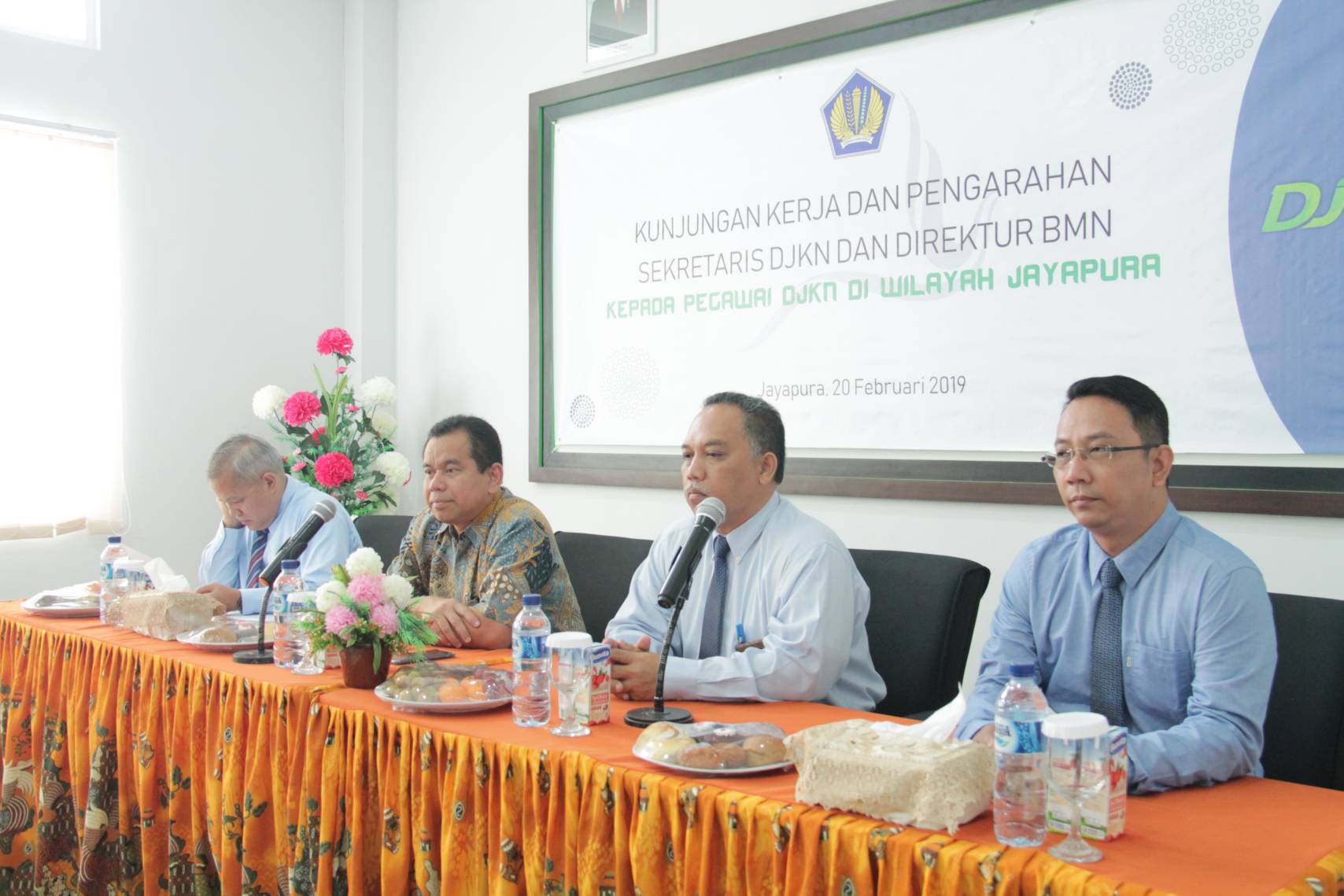 Kunjungan Kerja Sesditjen DJKN dan Direktur BMN DJKN ke KPKNL Jayapura