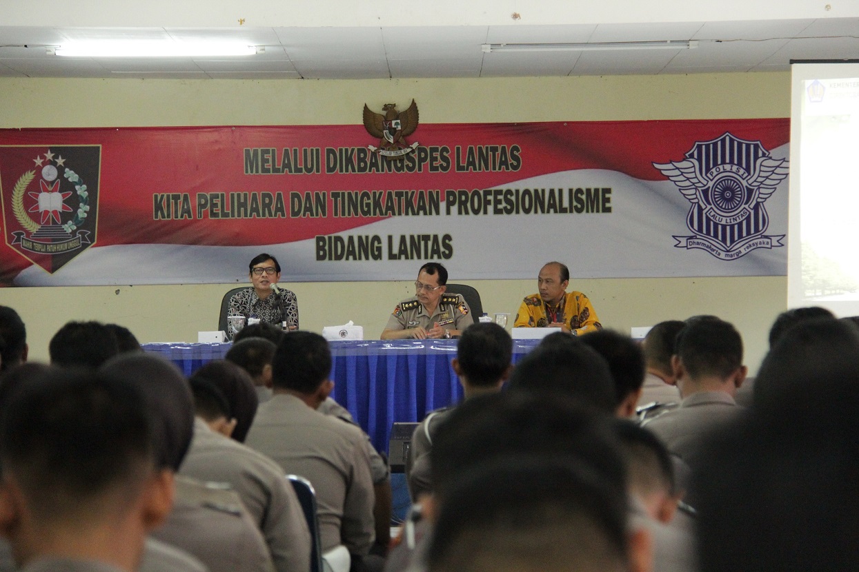 Sinergitas KPKNL Tangerang II dan Pusdik Lantas POLRI 