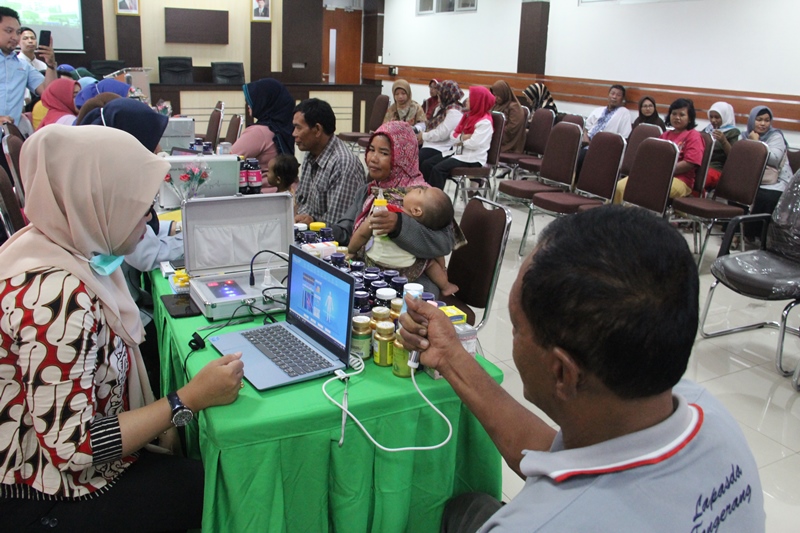 Peringati Hari Kartini, KPKNL Tangerang I Adakan Pemeriksaan Pap Smear dan Mata Gratis 