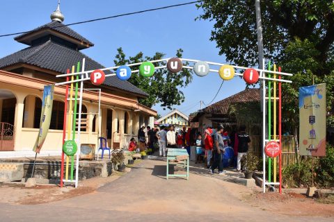 PAYUNGI, Pasar Instagramable Kota Metro