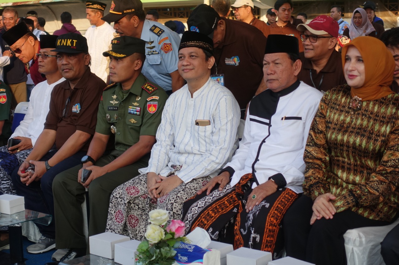 KEARIFAN LOKAL MERIAHKAN TRADISI SYAWALAN KOTA PEKALONGAN