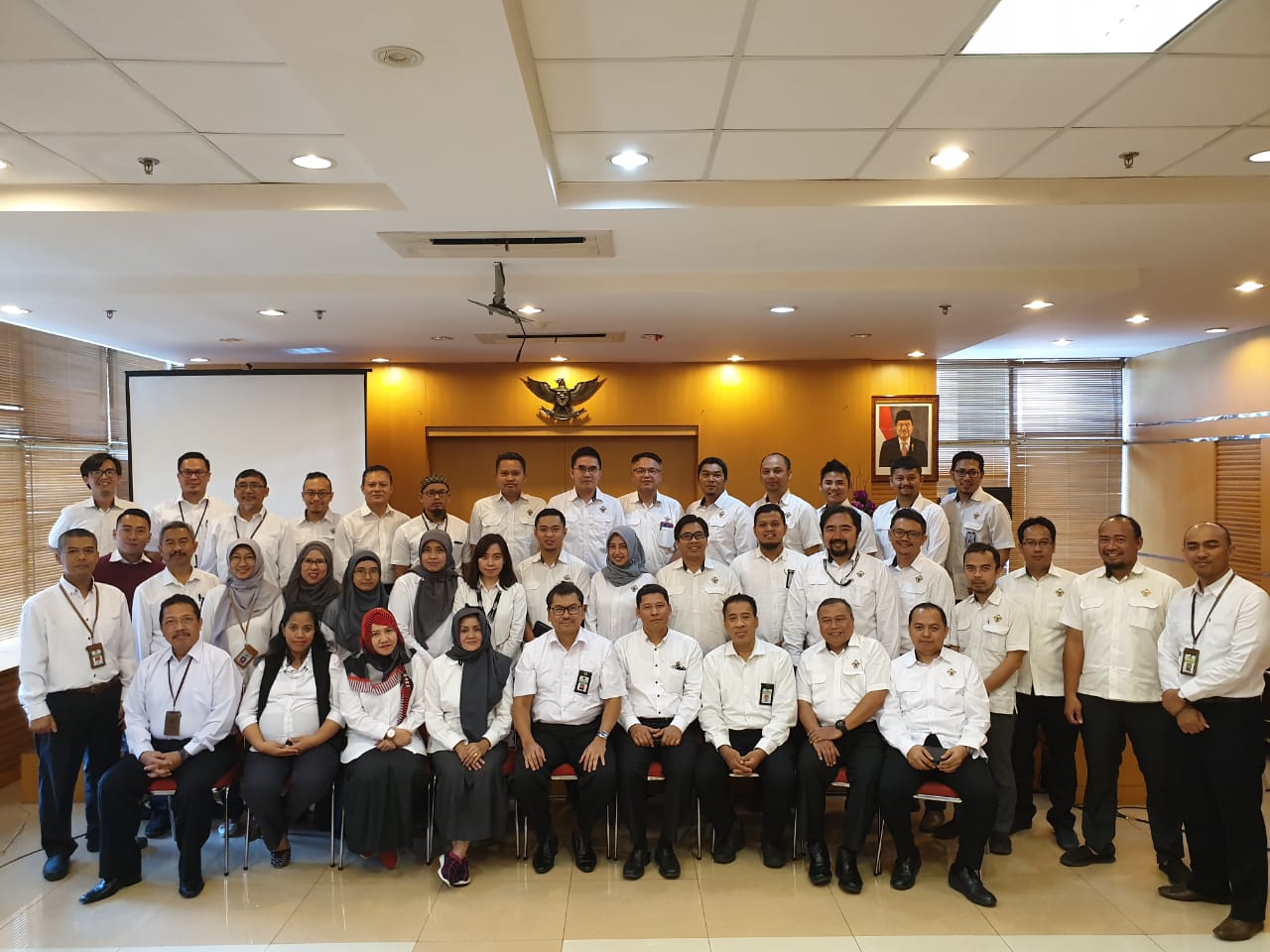 Kepala Kanwil DJKN Jawa Barat Menerima Peserta Studi Banding Pemahaman Revaluasi BMN dari BPK