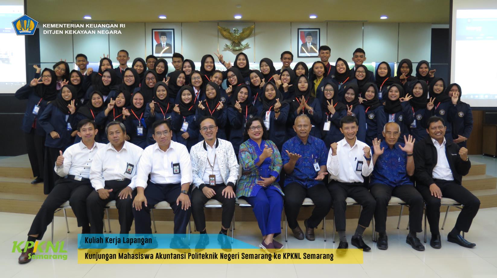 Puluhan Mahasiswa Analis Keuangan Polines Berkunjung ke KPKNL Semarang
