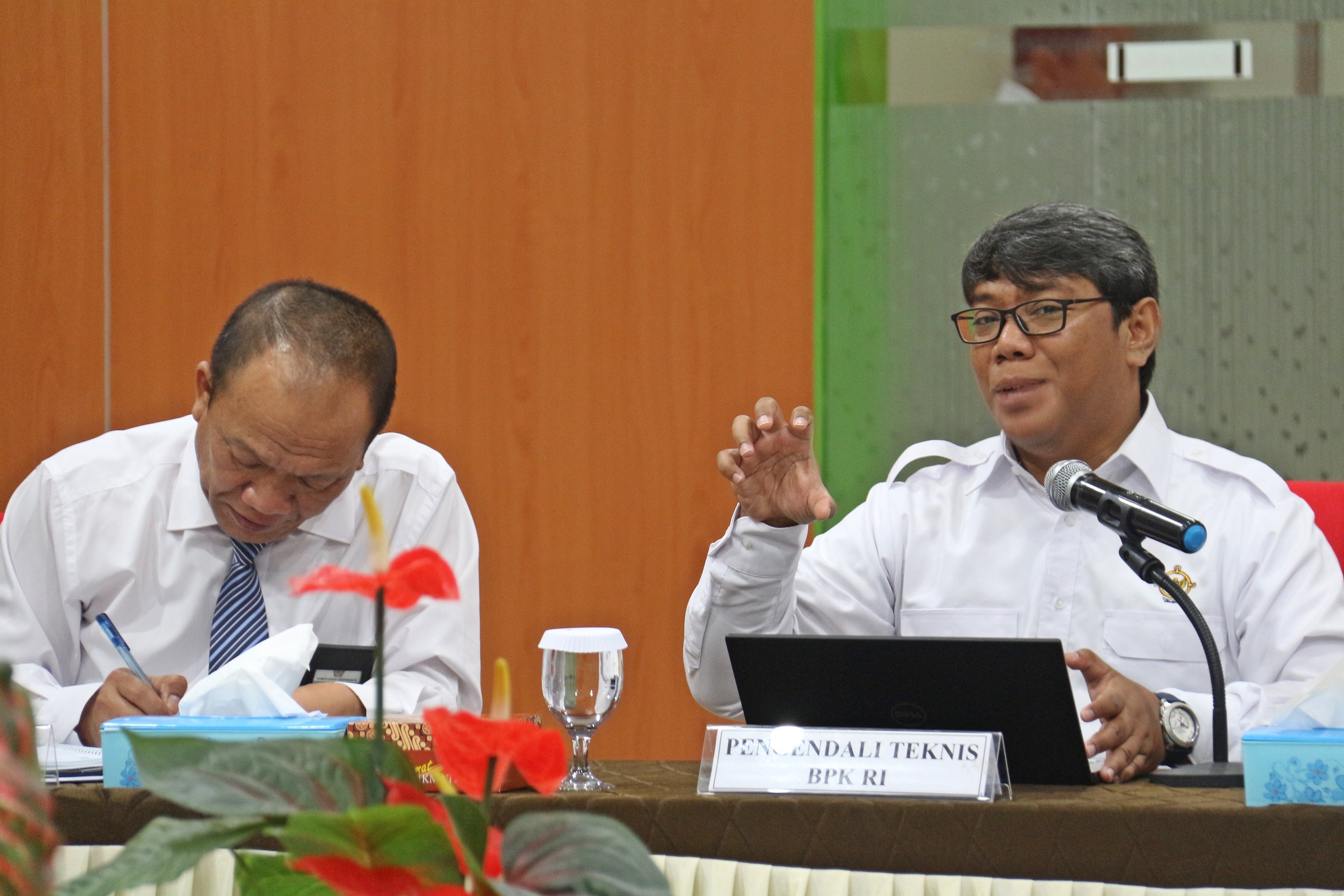 &ldquo;Kakanwil DJKN Sulseltrabar: Tindak Lanjut LHP Penilaian Kembali BMN Tahun 2017 &ndash; 2018  Telah Kami Lakukan&rdquo;