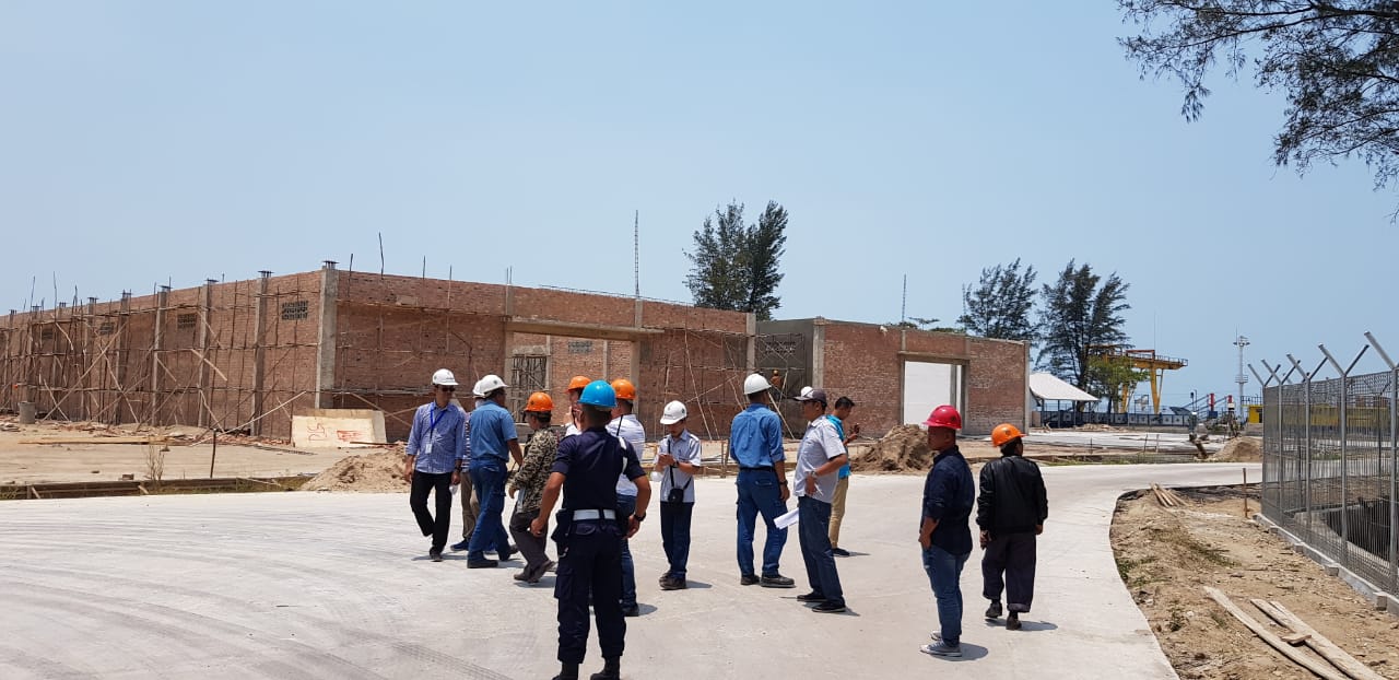 Lelang Besi Tua/ Scrap Milik PT. TIMAH, Tbk Menarik Perhatian Sejumlah Calon Peserta Lelang Untuk Mengikuti Aanwijzing