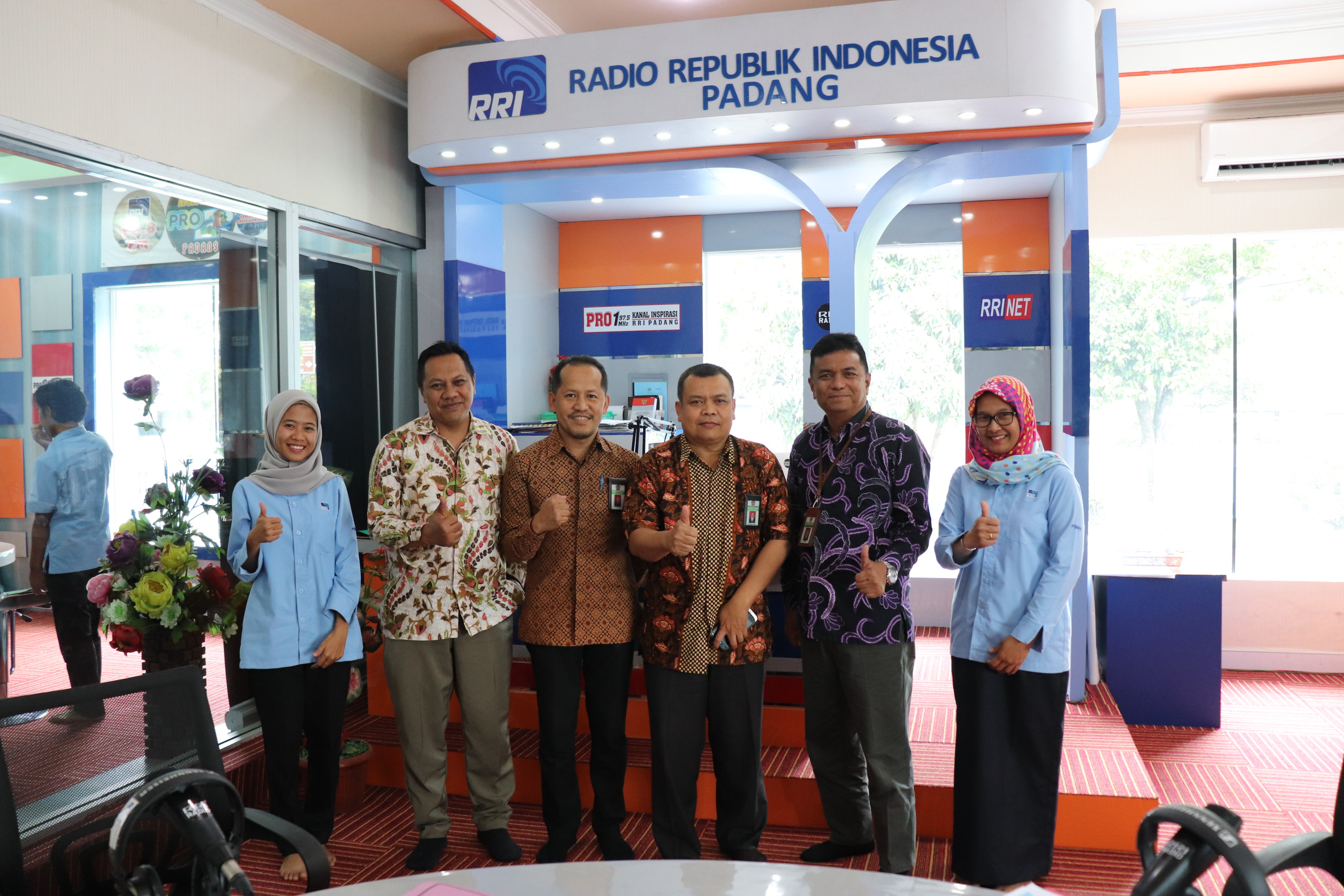 KPKNL Padang talkshow Kekayaan Negara Bersama RRI Pro 1 Padang