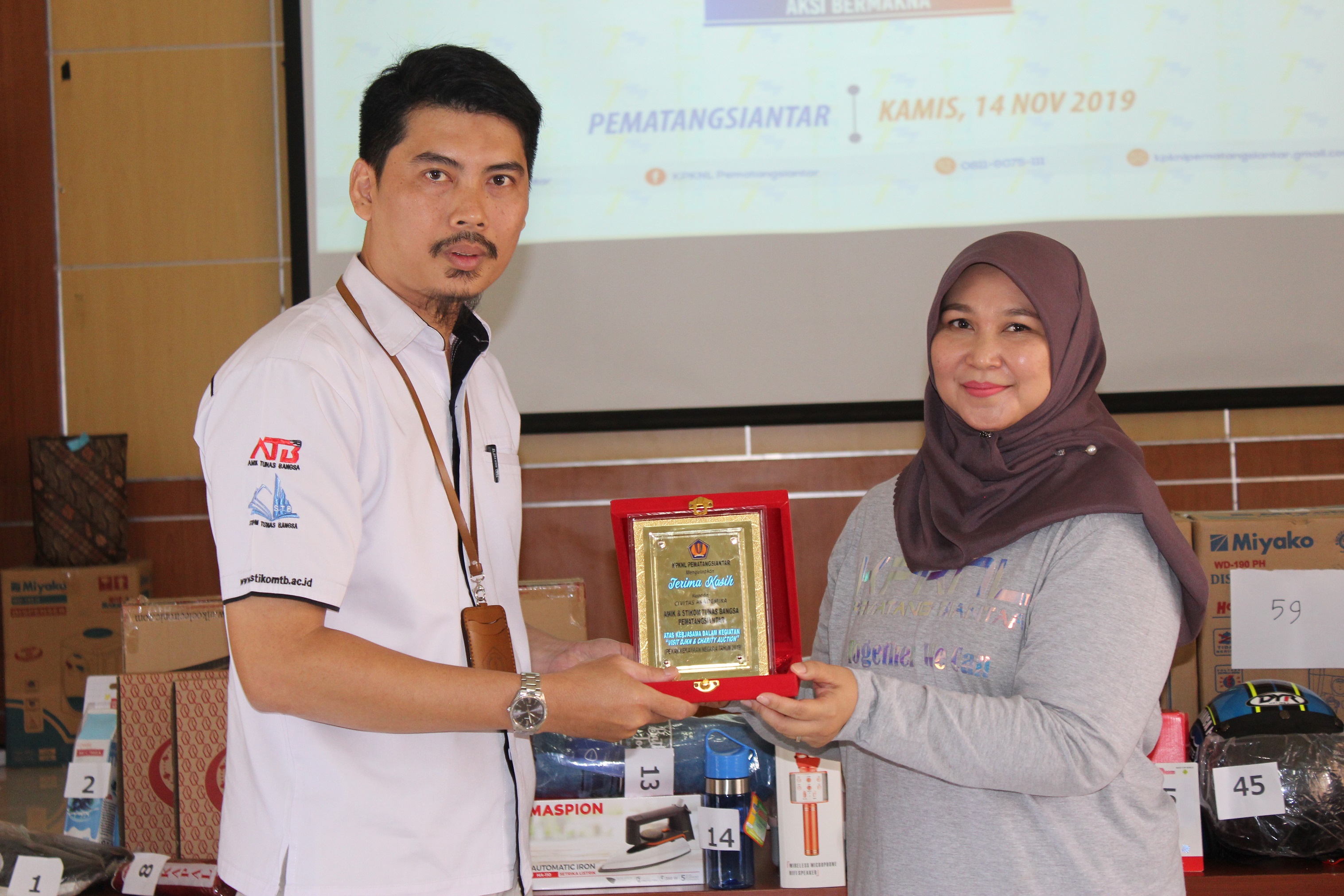 Aksi Bermakna melalui Visit DJKN Feat. Charity Auction bersama STIKOM Tunas Bangsa Pematangsiantar