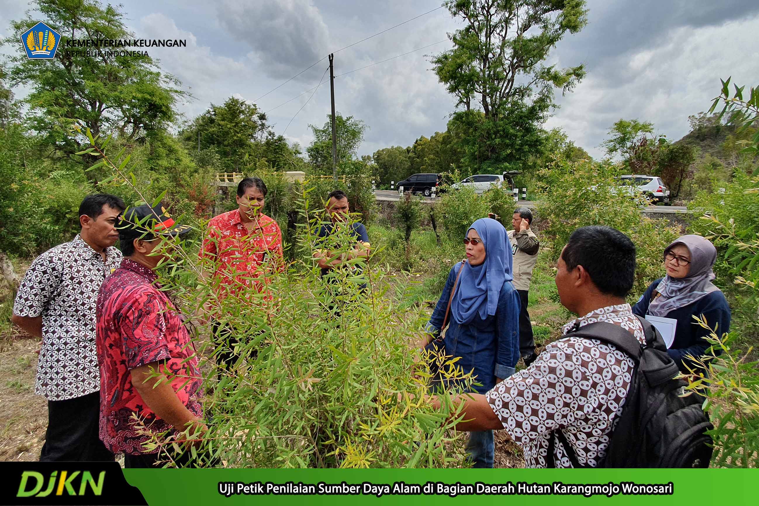 Penilai Kanwil DJKN Jateng DIY Lakukan Uji Petik Penilaian SDA Hutan Produksi