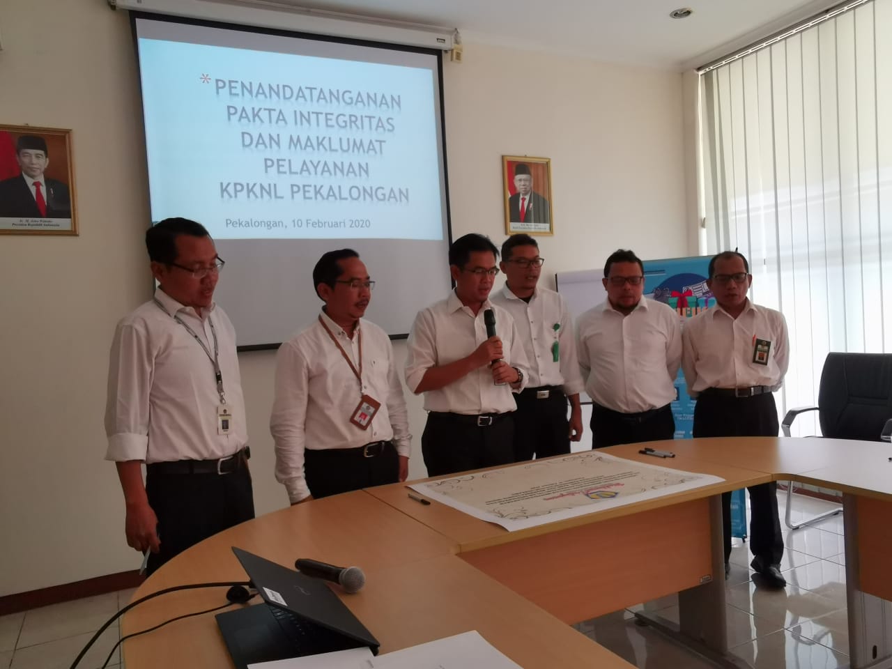 Maklumat Pelayanan untuk Pelayanan Menyeluruh kepada Pengguna Jasa