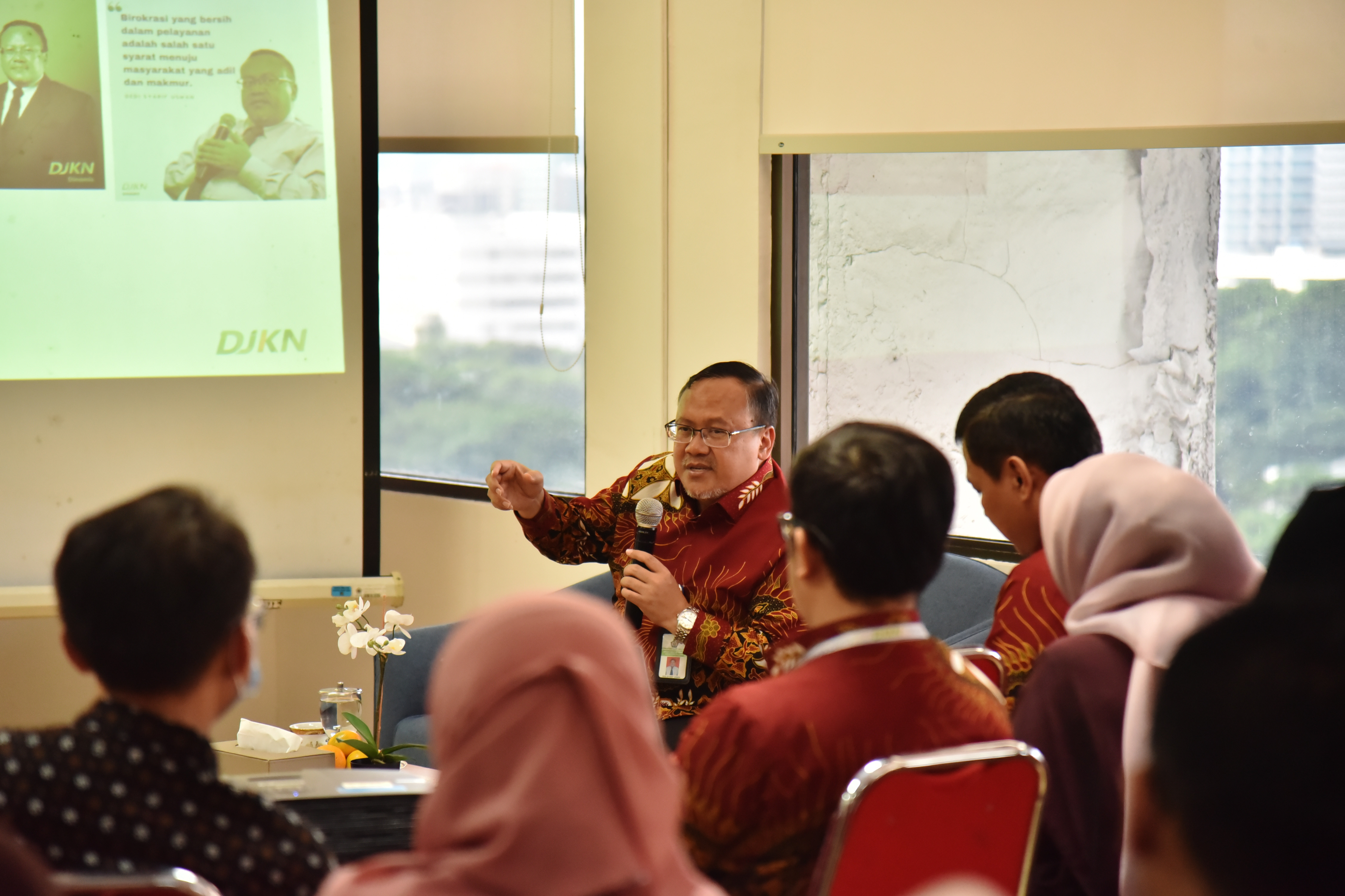 Antisipasi Virus Corona, Sesditjen Ajak Pegawai DJKN Terapkan Pola Hidup Sehat