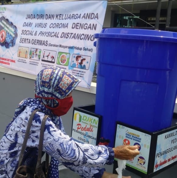 Cegah Covid-19, Kanwil DJKN Banten Sediakan Fasilitas Cuci Tangan Untuk Masyarakat Kota Serang