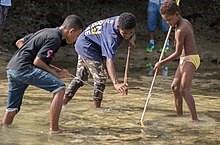 Menjaga Identitas Budaya Snap Mor &ldquo;Perang Melawan Ikan&rdquo; 