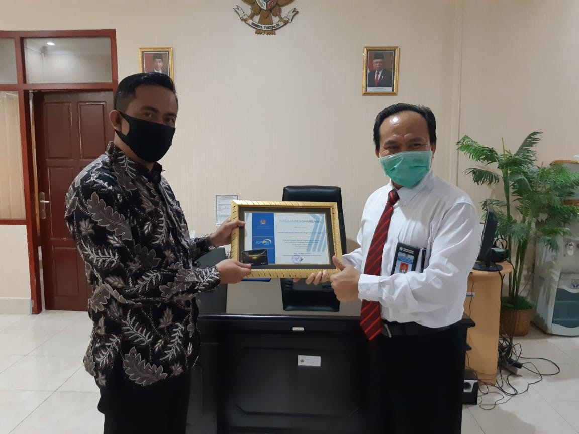 KPKNL Biak Mambri Sabet Penghargaan dari KPPN Biak