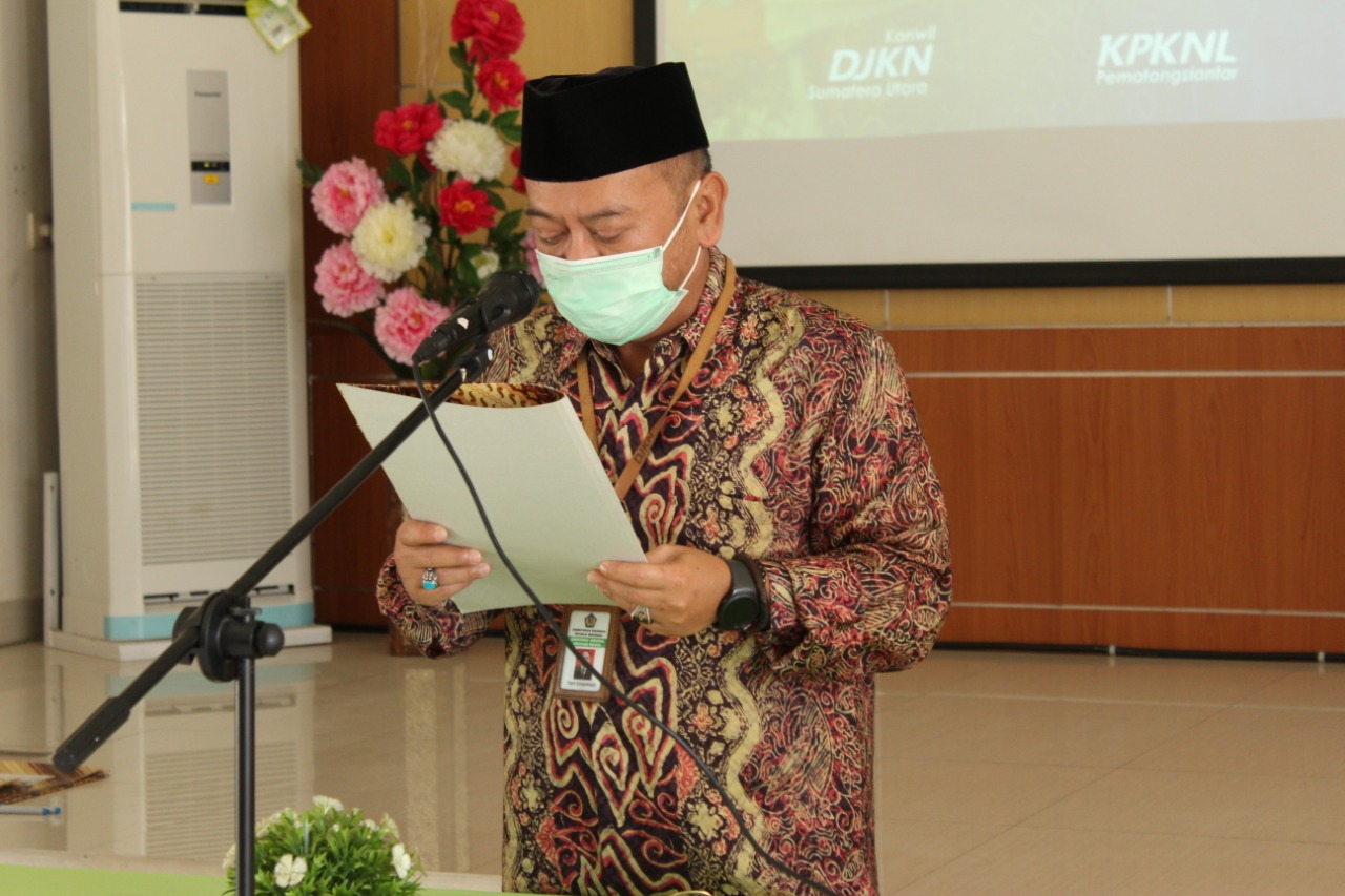 Pelantikan dan Pengambilan Sumpah 10 PNS dan 1 Juru Sita KPKNL Padangsidimpuan