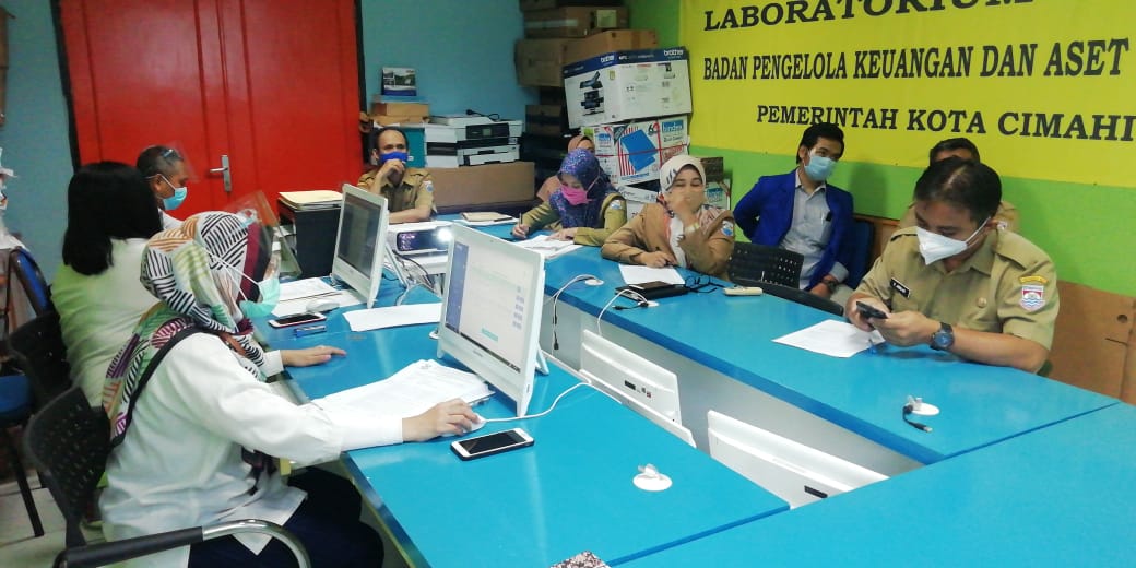 Pemkot Cimahi Lelang Kendaraan Operasional