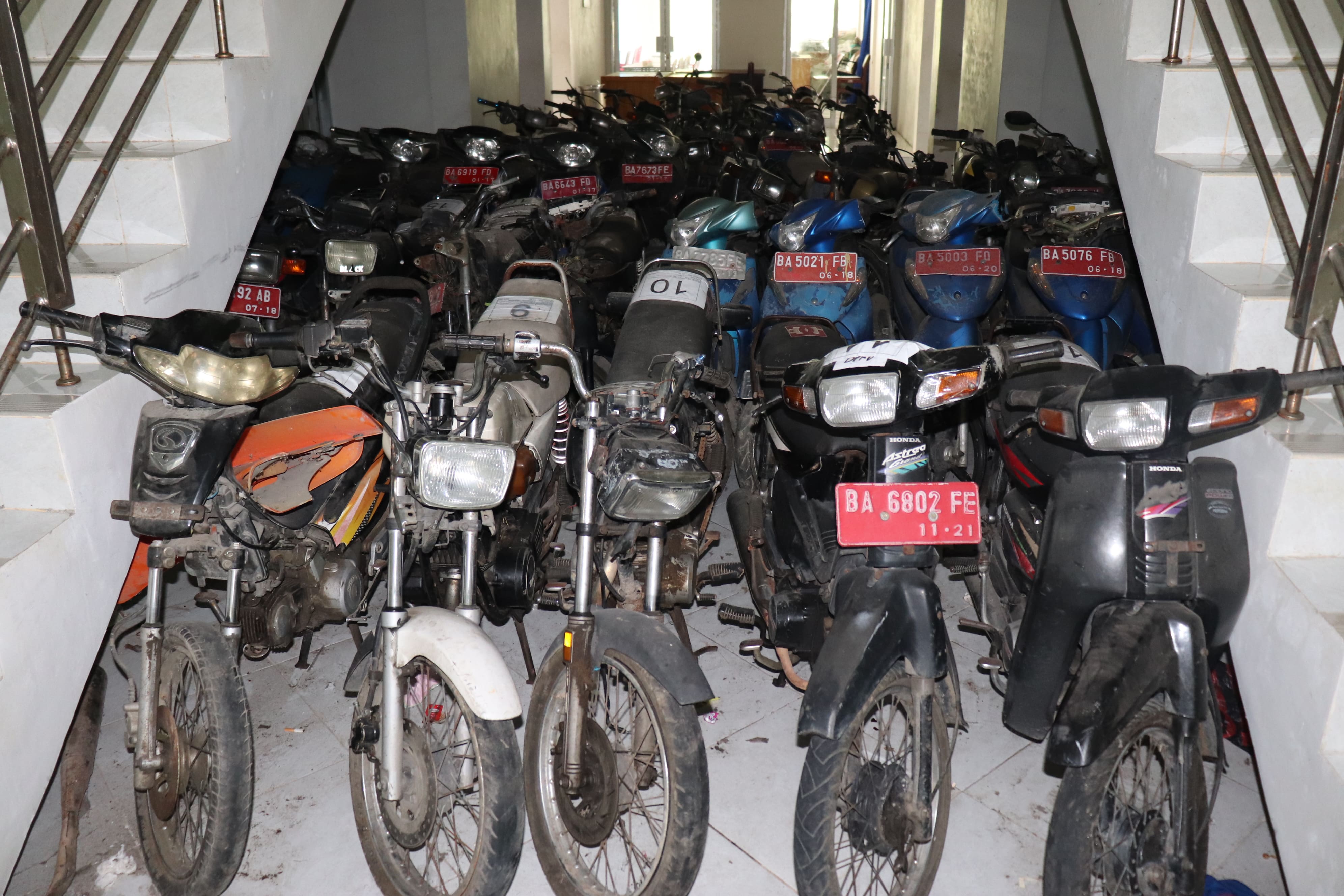 Diikuti Ratusan Peserta, Lelang Non Eksekusi Wajib BMD Pemerintah Kabupaten Padang Pariaman Laris Manis