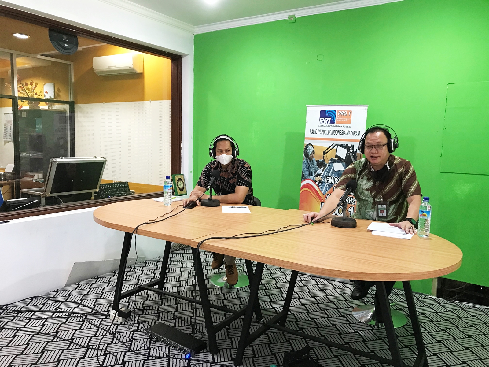 Sosialisasikan Kekayaan Negara, KPKNL Mataram Mengudara Bersama RRI