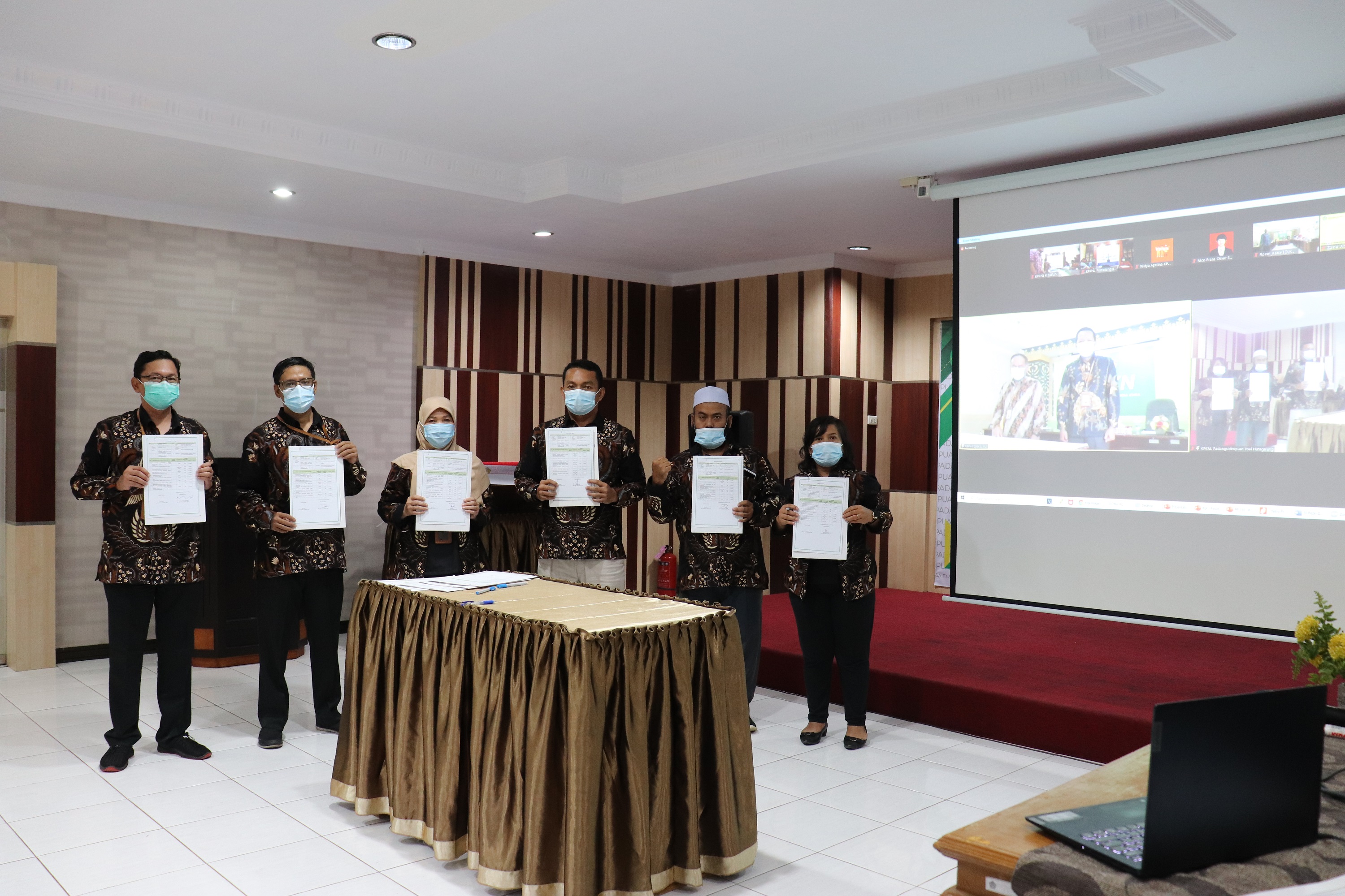 Penandatangan Kontrak Kinerja Kemenkeu IV dan V di KPKNL Padangsidimpuan 