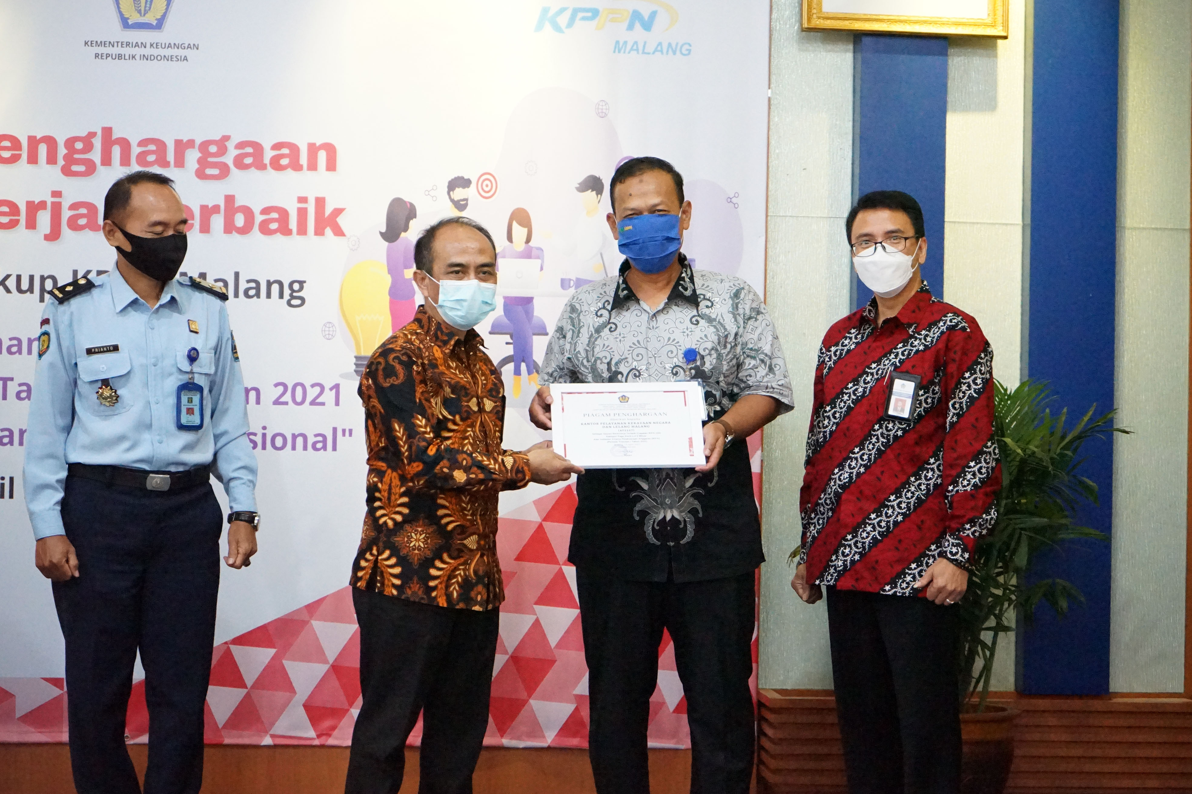 KPKNL Malang Raih Penghargaan PRISMA Periode Triwulan I Tahun 2021