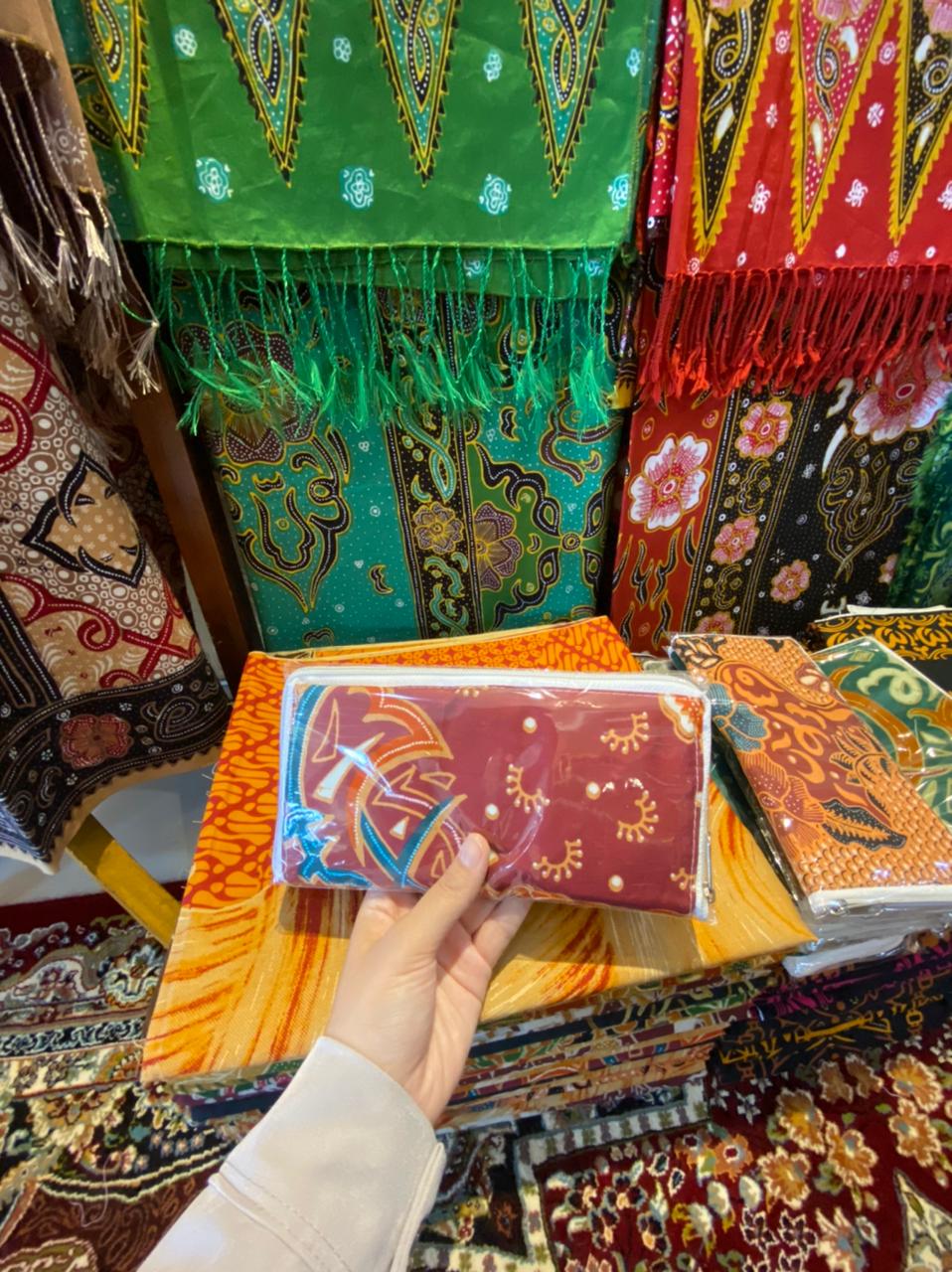 Kedai Lelang UMKM sebagai Etalase Produk Lokal Menuju Pasar Nasional