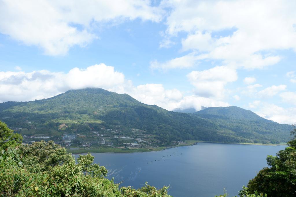 Danau Buyan, tidak populer namun wajib dikunjungi saat ke Buleleng