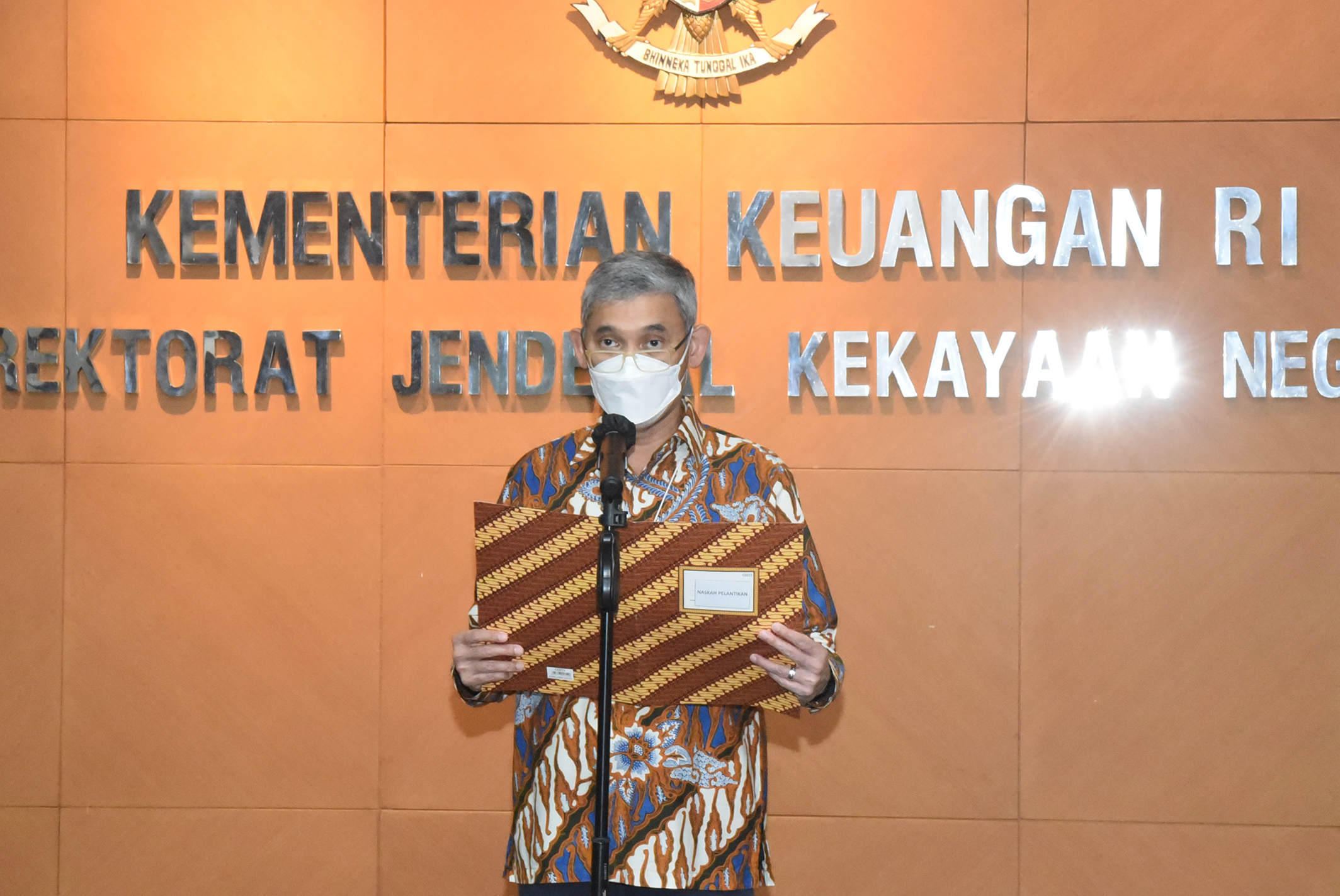 Lantik Ketua PUPNC dan Pelelang, Dirjen KN : Berikanlah Pelayanan Terbaik dengan Sense of Responsibility