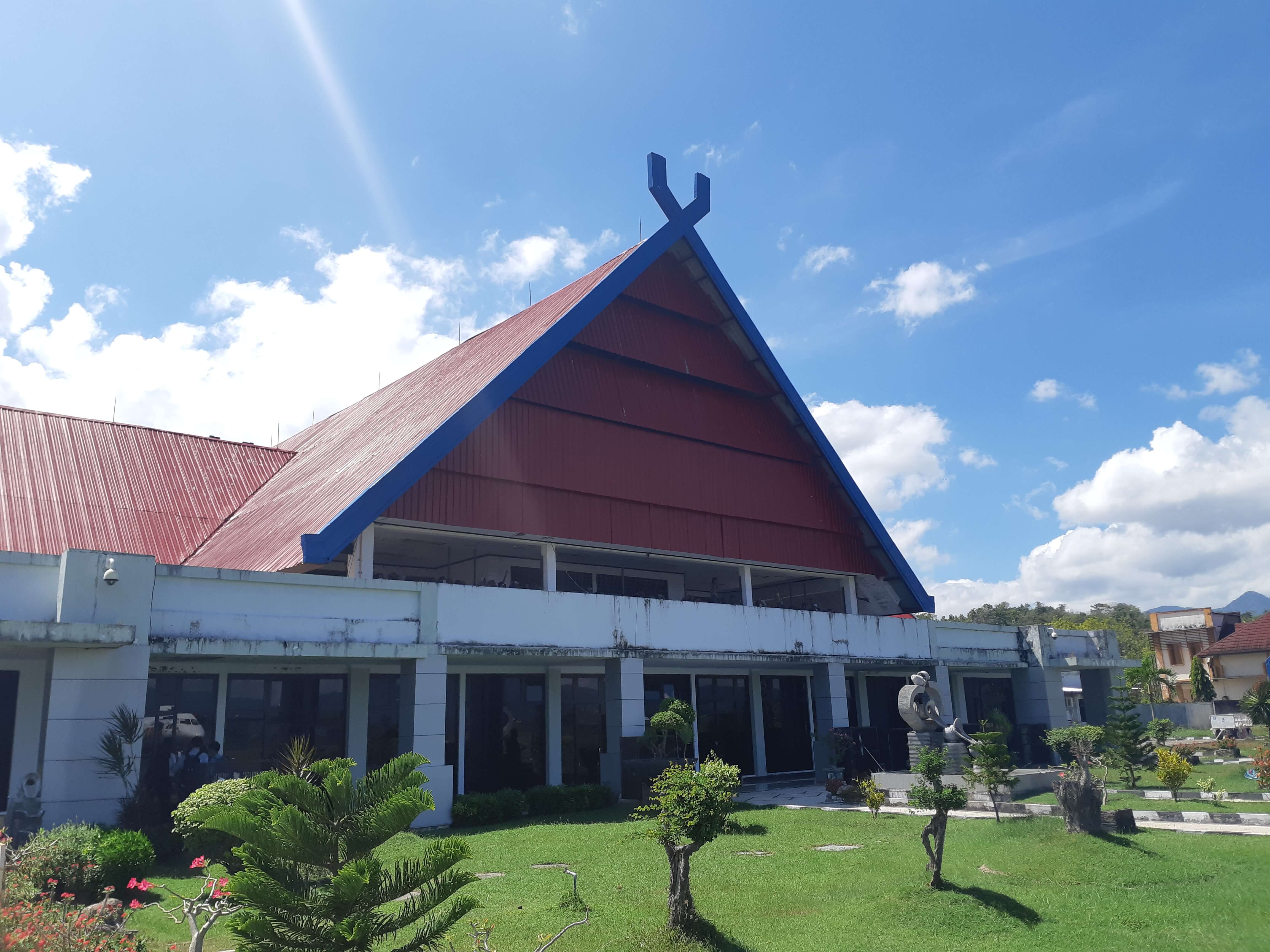 Animo Peserta Lelang Bangunan Gedung Bandara Sultan Muhammad Salahuddin Bima Tinggi, Kenaikan Nilai Lelang Capai 640%