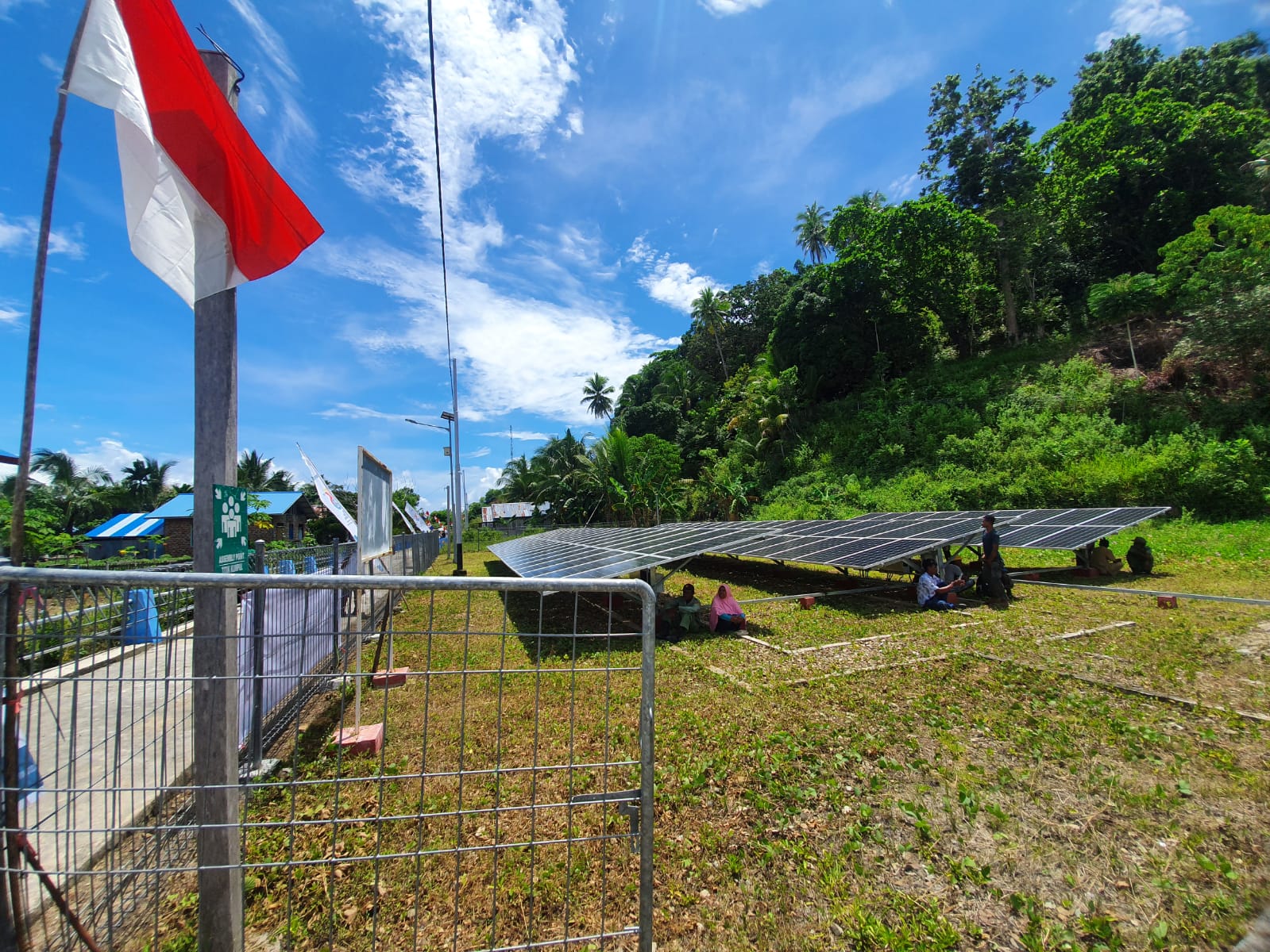 PLTS, Proyek Investasi Pemerintah di Timur Indonesia untuk Terangi Negeri