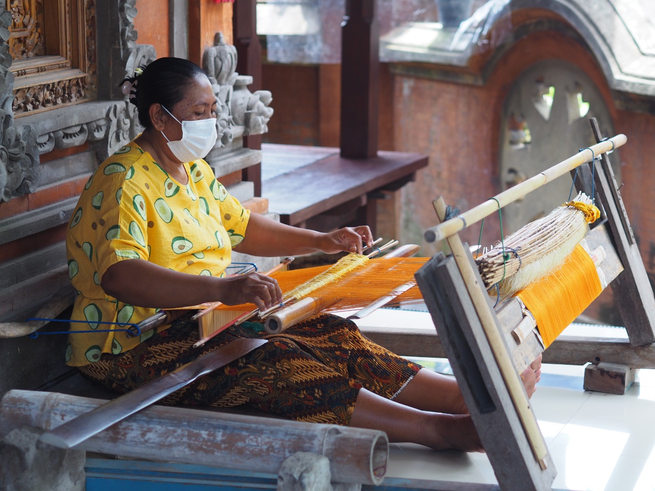 Kain Endek : Potensi Bangkitnya Ekonomi Bali di Tengah Pandemi